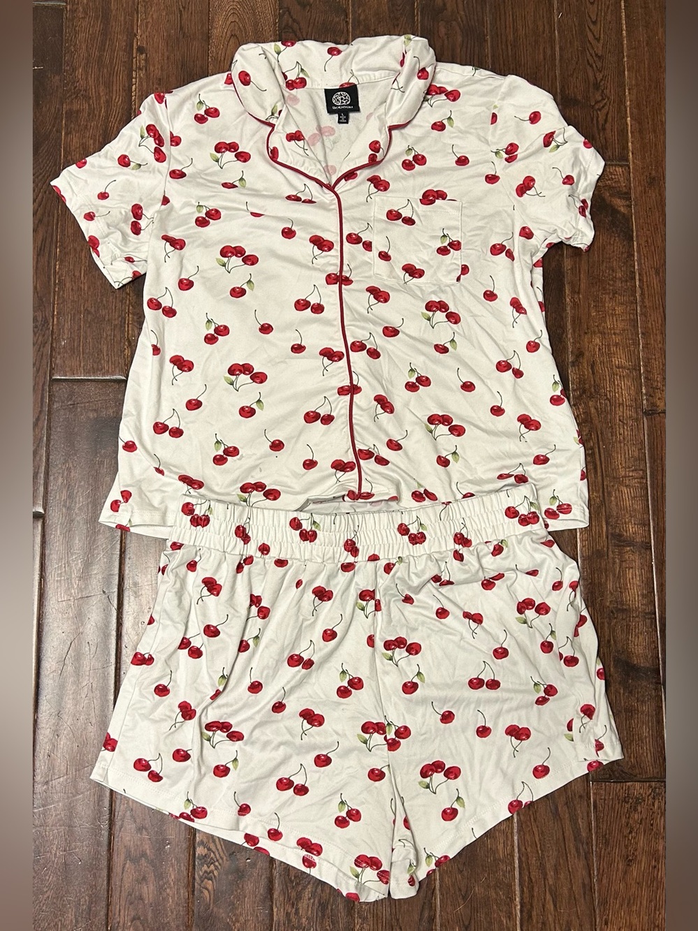 bobeau White Cherry-Print Short Pajama Set